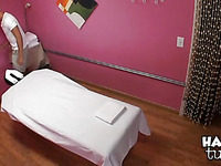 Massage room is transformed into the place for hawt fuck